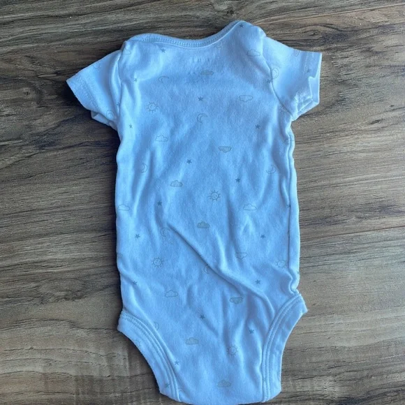 Carters bodysuit - Picture 4 of 4